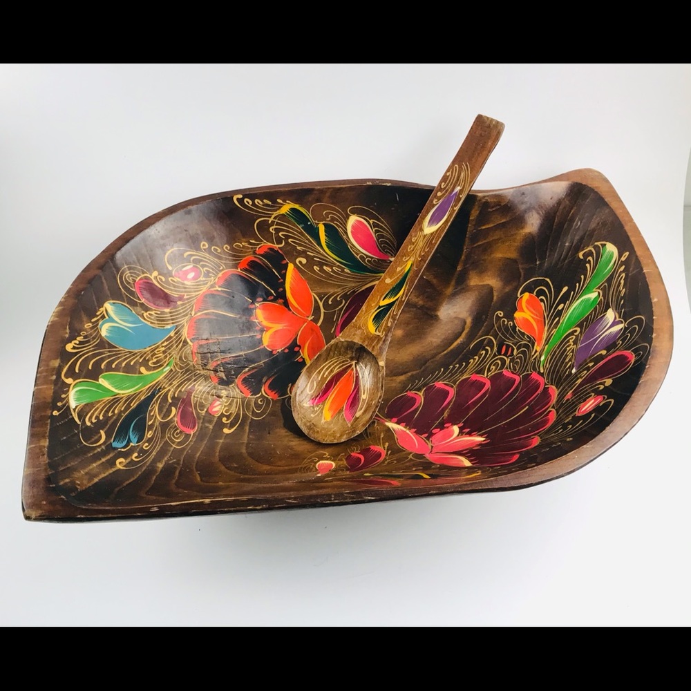 Vintage Lacquer Wood Bowl Handmade Painted Folk Ar